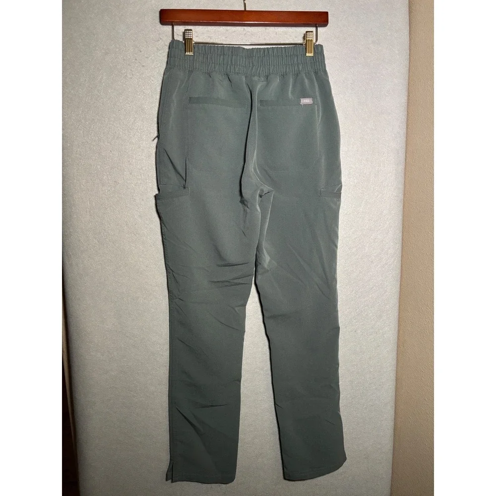 FIGS XS Technical Collection Dark Green Scrub Pants Straight Leg Cargo Medical